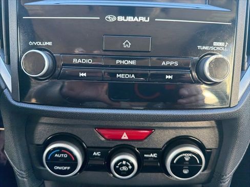 Used 2023 Subaru Crosstrek 2.0i image 29