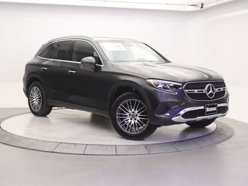 New 2026 Mercedes-Benz GLC 300 image 16