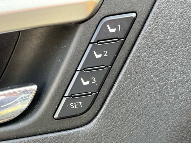 Certified 2022 Lexus RX 350 AWD w/ Premium Package image 32