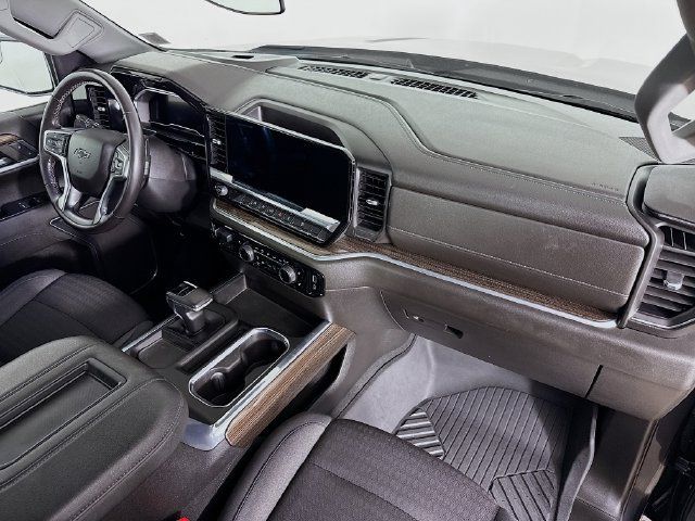 Used 2022 Chevrolet Silverado 1500 RST AWD/4WD image 28
