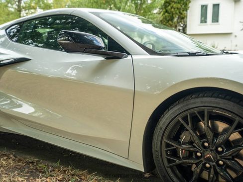 Used 2025 Chevrolet Corvette Stingray Preferred Cpe w/ Z51 Performance Package RWD image 84