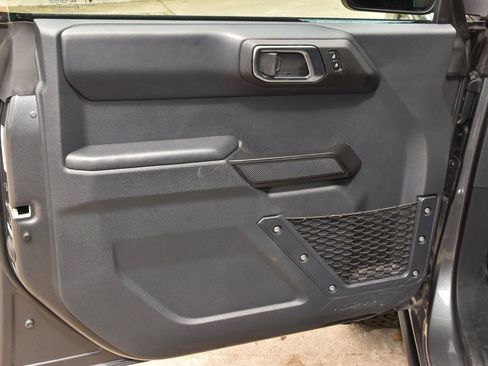 Certified 2025 Ford Bronco Badlands AWD/4WD image 41