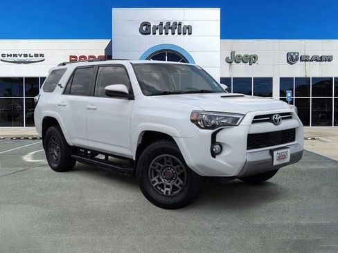 Used 2020 Toyota 4Runner TRD Off-Road w/ Wilderness Package AWD/4WD image 1