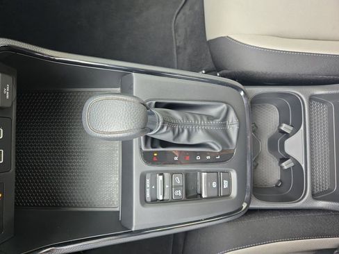 Certified 2024 Honda CR-V EX image 21