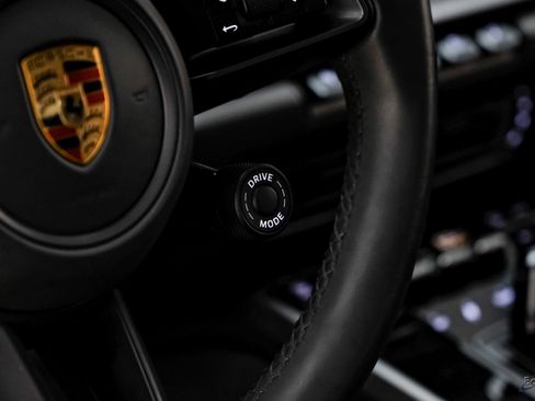 Used 2020 Porsche 911 Carrera 4S image 37