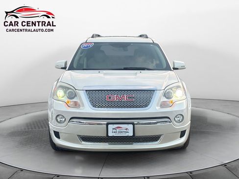 Used 2011 GMC Acadia Denali image 8