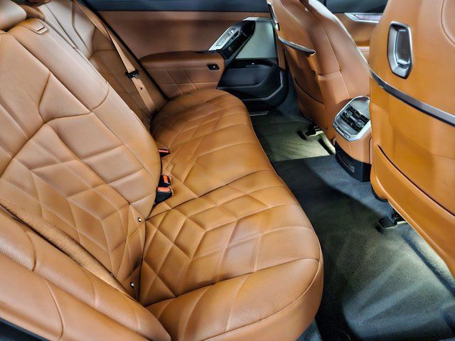 Certified 2023 BMW 760i xDrive AWD/4WD image 20