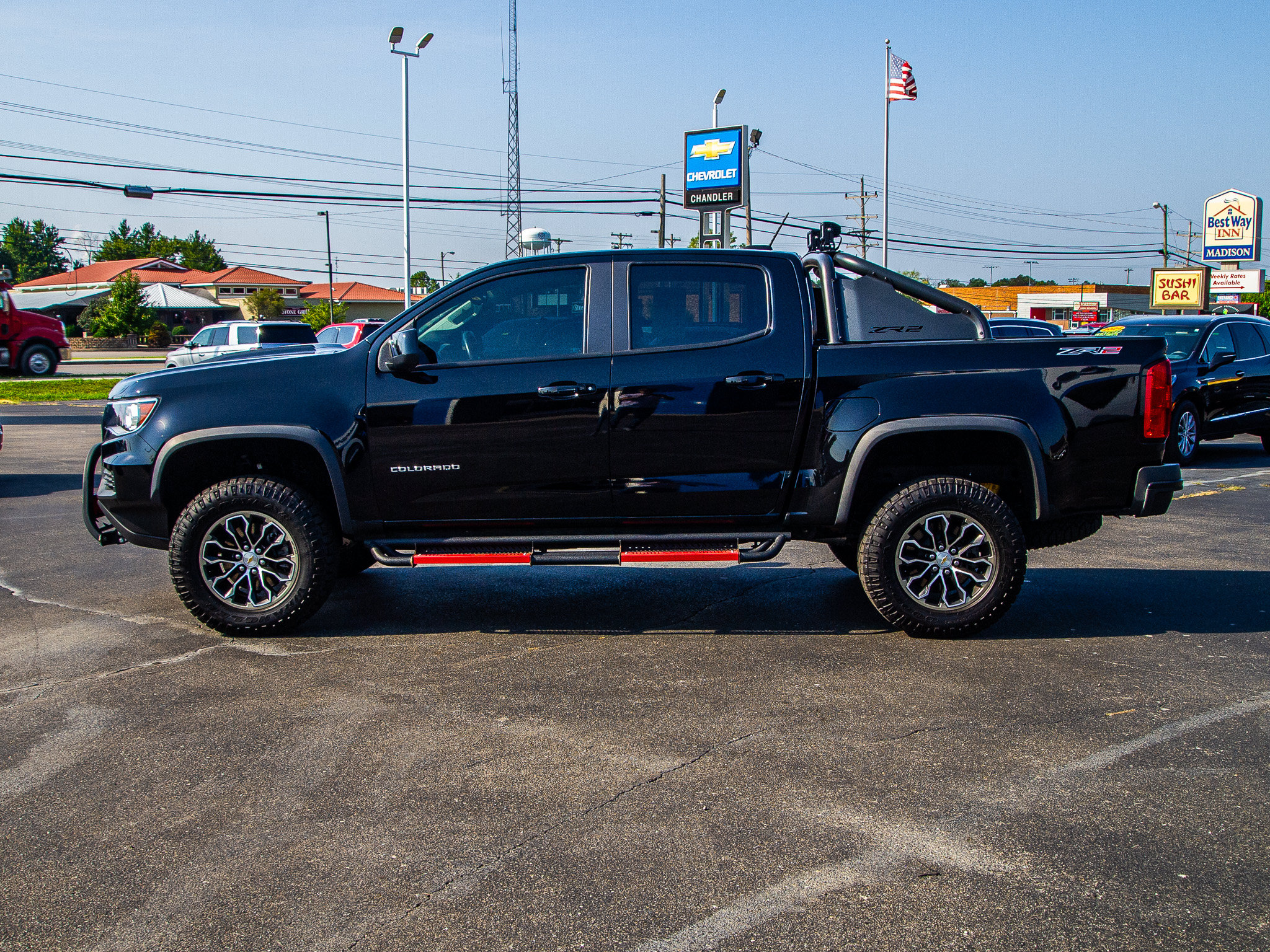 Used 2022 Chevrolet Colorado ZR2 AWD/4WD image 4