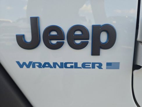 Used 2025 Jeep Wrangler Unlimited Sport S 4xe AWD/4WD image 11