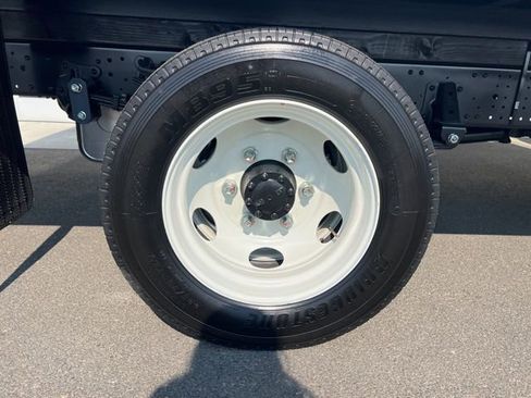 New 2025 Chevrolet Low Cab Forward 4500 XD RWD image 15