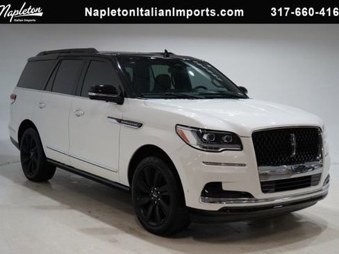 Used 2023 Lincoln Navigator Black Label image 1