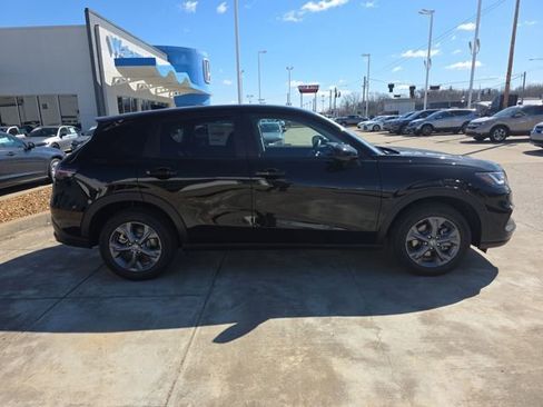 New 2026 Honda HR-V LX image 6