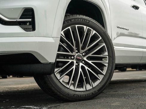 New 2026 GMC Terrain Denali AWD/4WD image 6