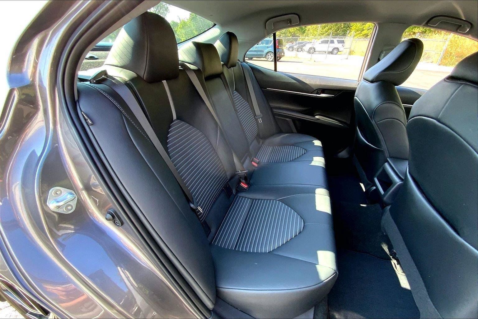 Used 2023 Toyota Camry SE FWD image 24