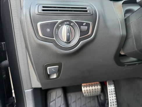 Certified 2022 Mercedes-Benz GLC 300 4MATIC image 25