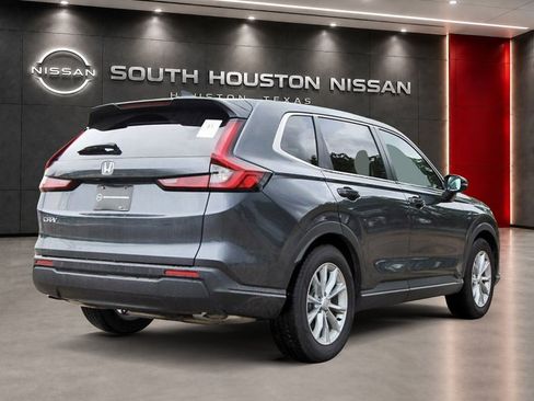 Used 2025 Honda CR-V EX-L image 4
