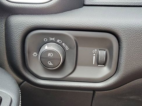 New 2026 RAM 2500 Big Horn AWD/4WD image 23