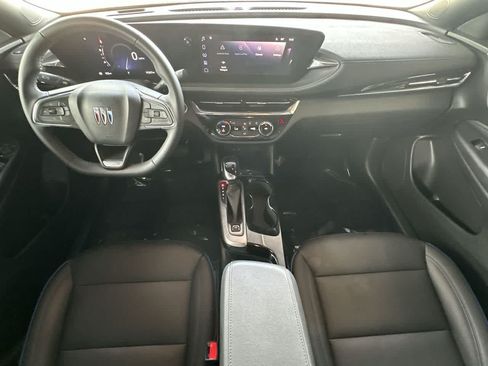 Used 2025 Buick Envista Sport Touring FWD image 24