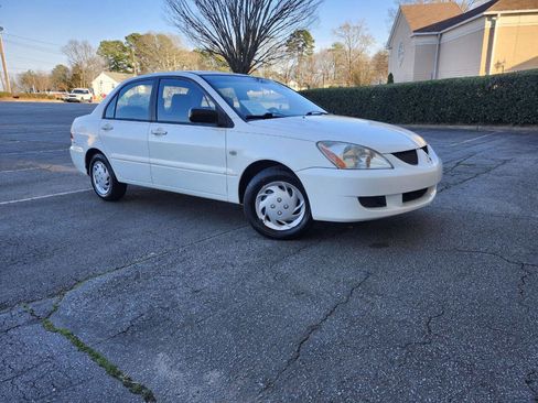 Used 2004 Mitsubishi Lancer ES image 1
