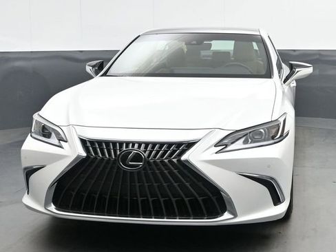 Used 2025 Lexus ES 350 w/ Premium Package FWD image 3