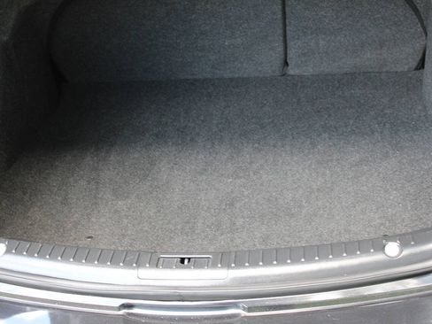 Used 2010 MAZDA MAZDA3 i Touring FWD image 33