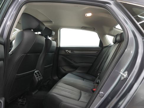 Used 2022 Honda Accord Touring image 16