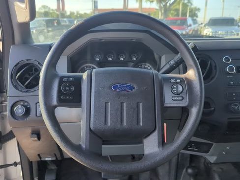 Used 2013 Ford F250 XL AWD/4WD image 11