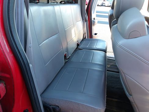 Used 2003 Ford F150 Lariat image 12