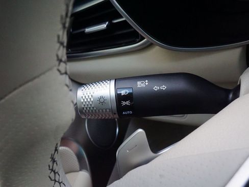 New 2026 Genesis G70 2.5T Prestige image 12