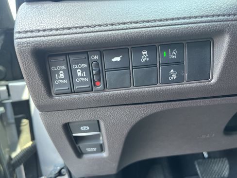 Used 2019 Honda Odyssey EX-L image 15