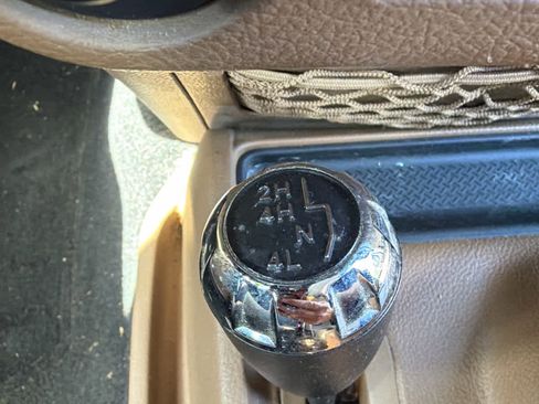 Used 2011 Jeep Wrangler Sahara w/ Connectivity Group image 24