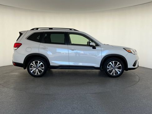 Used 2023 Subaru Forester Limited w/ Popular Package #3 AWD/4WD image 2