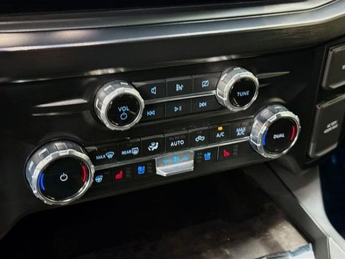 Used 2024 Ford F250 Lariat w/ Lariat Ultimate Package image 18