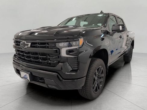 Used 2026 Chevrolet Silverado 1500 LT Trail Boss w/ LT Trail Boss Premium Package AWD/4WD image 12