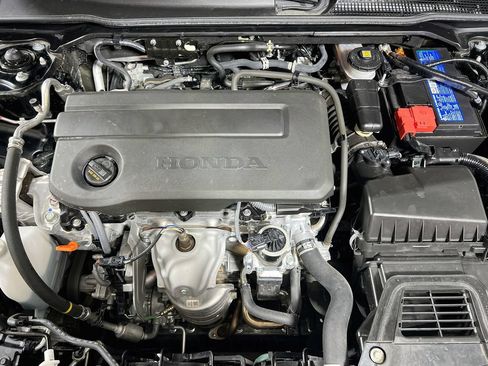 Used 2025 Honda Civic Sport image 26