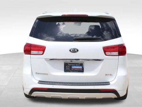 Used 2016 Kia Sedona SX Limited FWD image 7