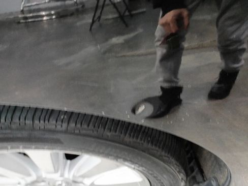 Used 2011 Toyota Sienna XLE image 37