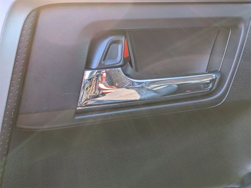 Used 2023 Toyota 4Runner SR5 Premium image 13