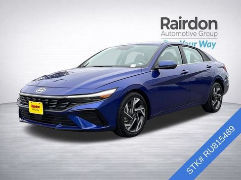Used 2024 Hyundai Elantra Limited FWD image 3