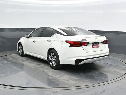 Used 2025 Nissan Altima 2.5 S image 10