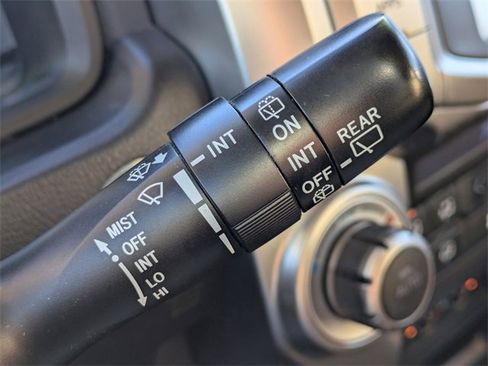 Used 2018 Toyota 4Runner SR5 image 31