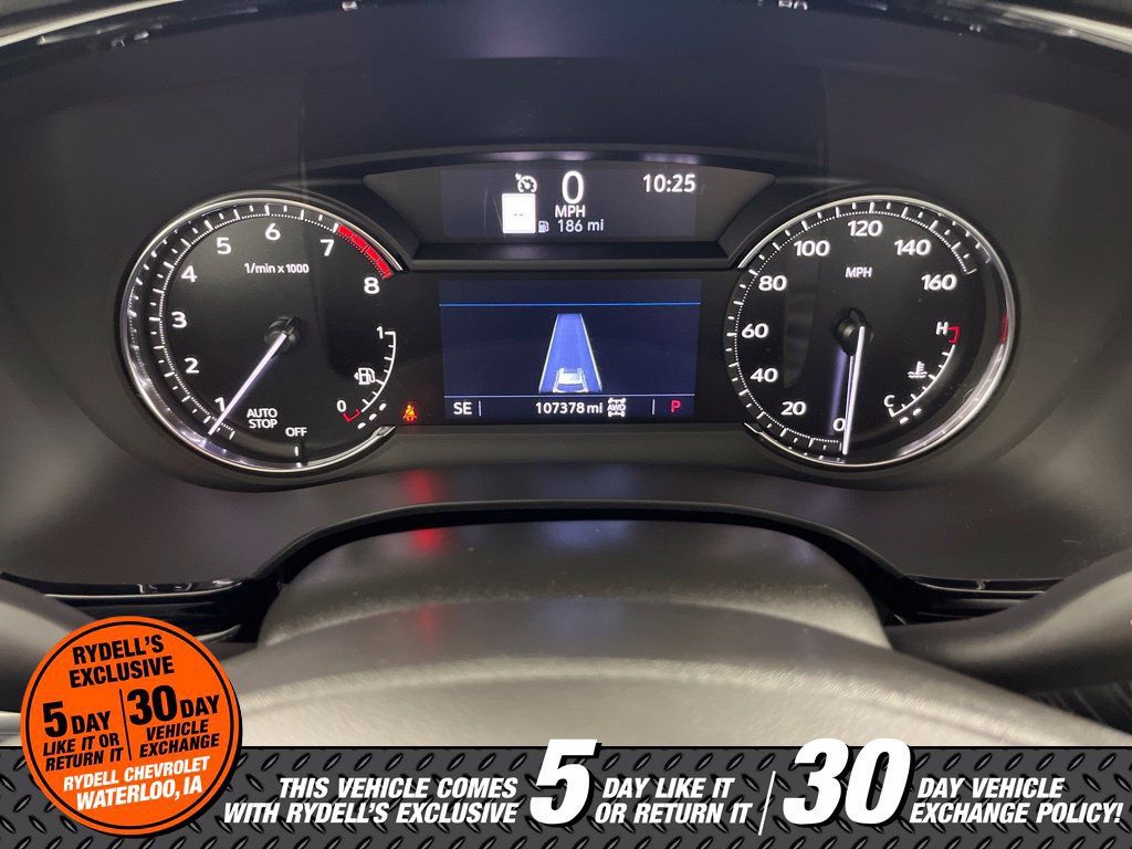 Used 2020 Cadillac XT6 Premium Luxury AWD/4WD image 26