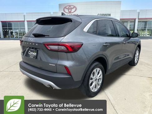 Used 2023 Ford Escape Active AWD/4WD image 5