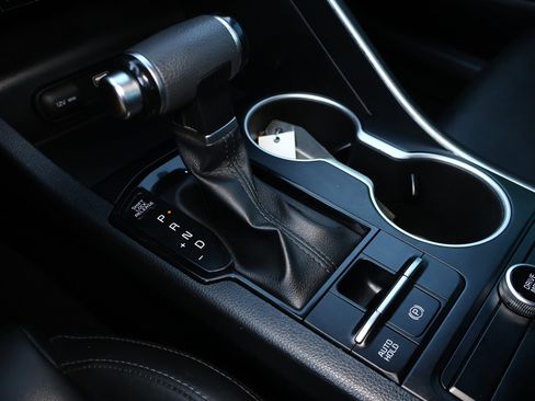Used 2021 Kia K5 GT-Line FWD image 18