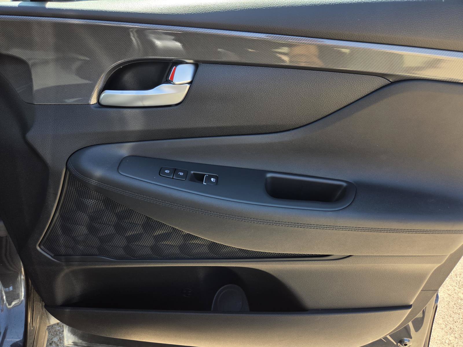 Certified 2023 Hyundai Santa Fe SEL FWD image 6