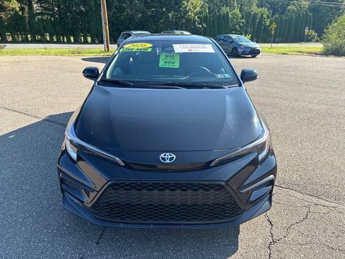 Certified 2026 Toyota Corolla SE w/ SE Package FWD image 9