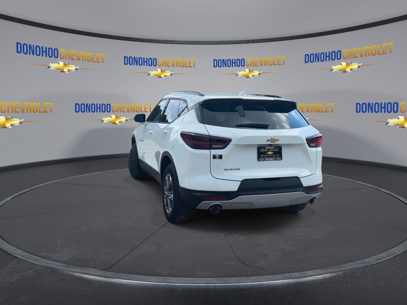 New 2026 Chevrolet Blazer LT w/ Convenience Package FWD image 10