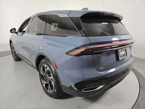New 2026 Lincoln Nautilus Premier AWD/4WD image 7