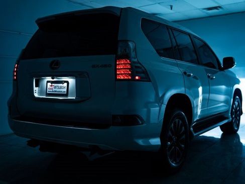 Used 2023 Lexus GX 460 Premium image 10