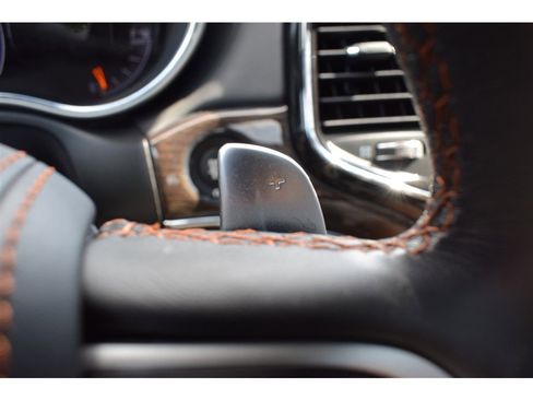 Used 2020 Jeep Grand Cherokee Summit image 31